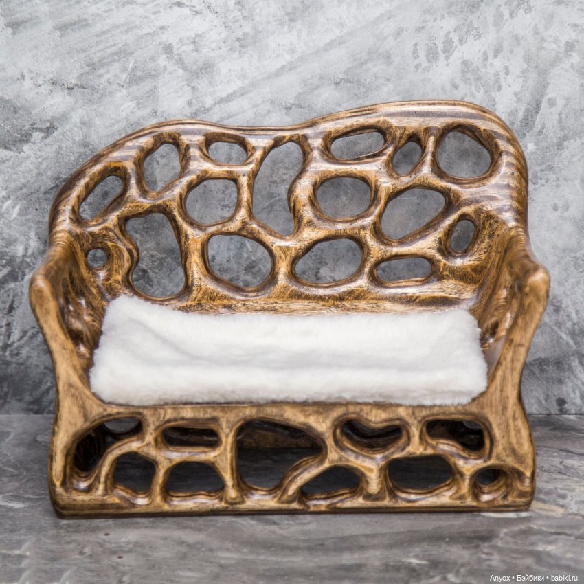 Деревянный диван с подсветкой, резьба (фото 8)