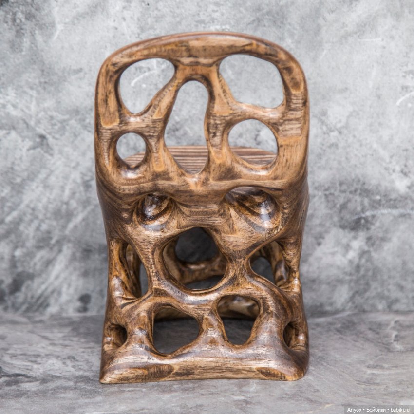 Деревянный стул с подсветкой, резьба (фото 7)