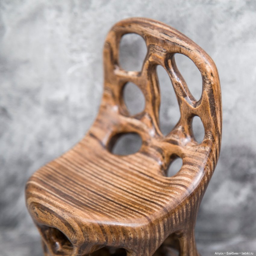Деревянный стул с подсветкой, резьба (фото 9)