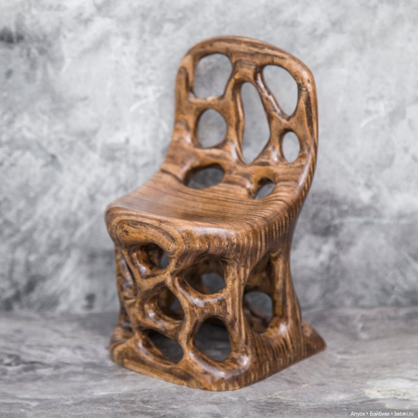 Деревянный стул с подсветкой, резьба (фото 4)