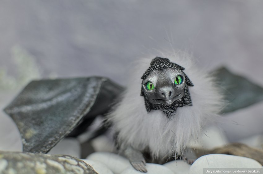 Серый зеленоглазый дракон (фото 5)