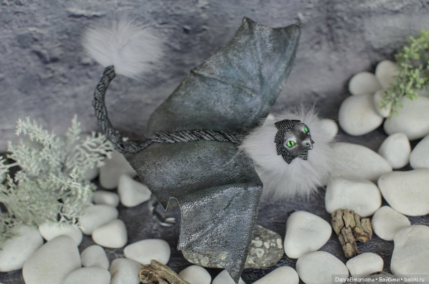 Серый зеленоглазый дракон (фото 4)
