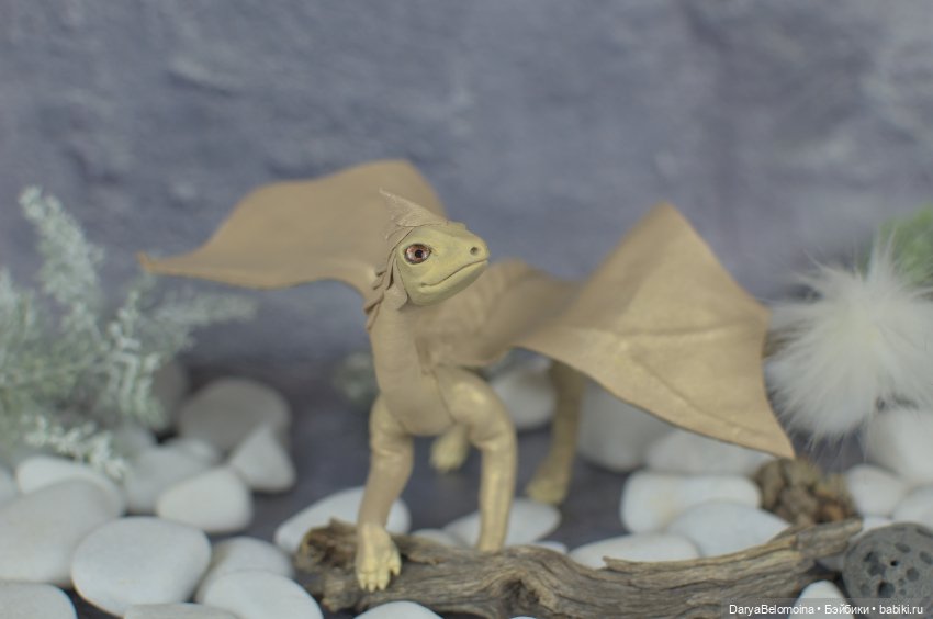 Золотистый дракончик — Авторские игрушки (фото 3)