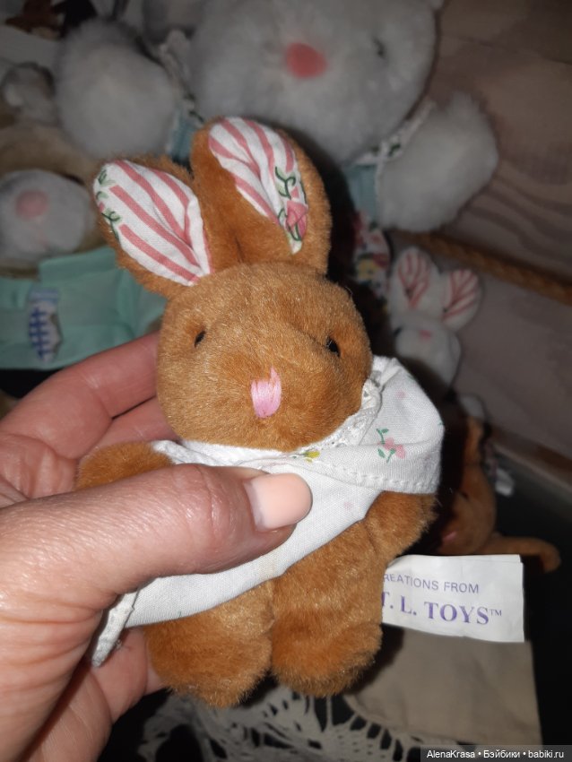 Компания заек в рюкзаке — Игрушки для детей (фото 3)