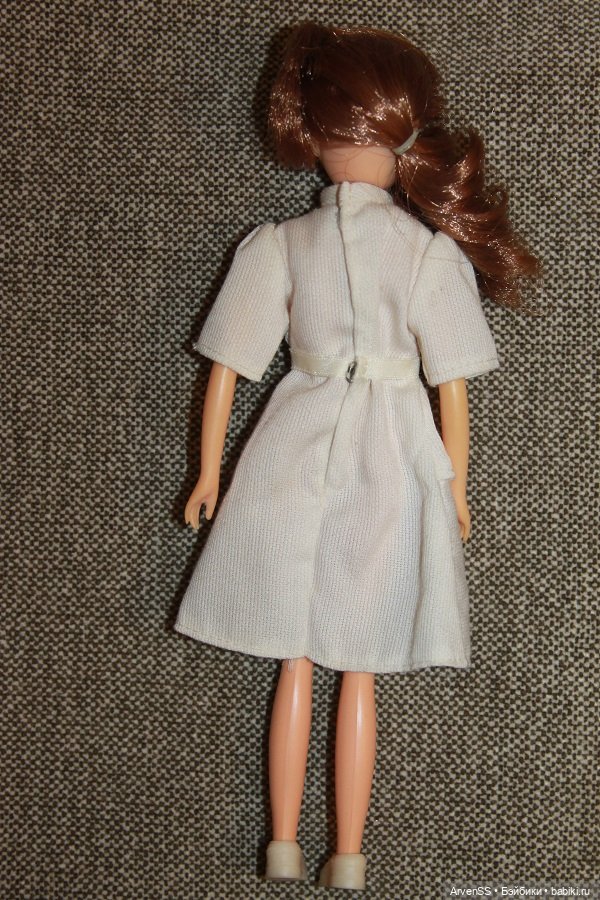 Винтажная Эмили-сенсей (врач семьи Ликки) компании Такара (фото 5)