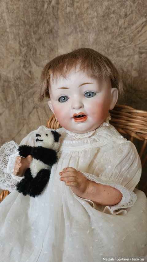 Антикварная малышка от Hertel Schwab, молд 152, рост 28 см (фото 2)