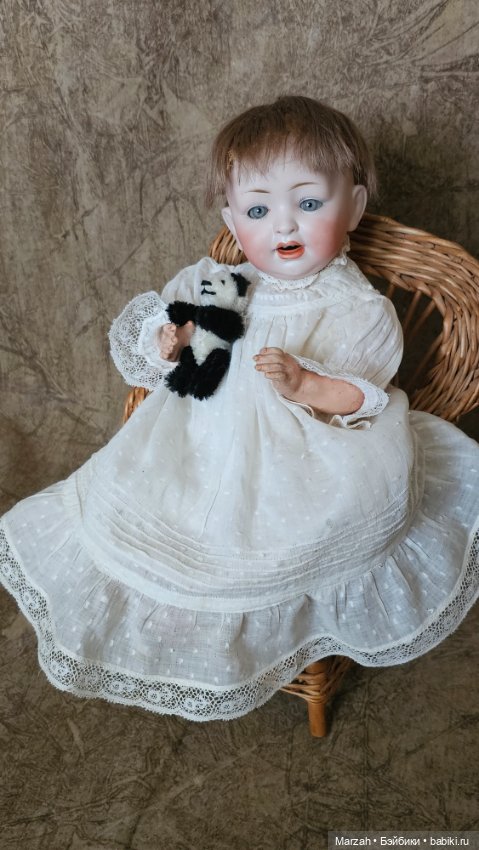 Антикварная малышка от Hertel Schwab, молд 152, рост 28 см