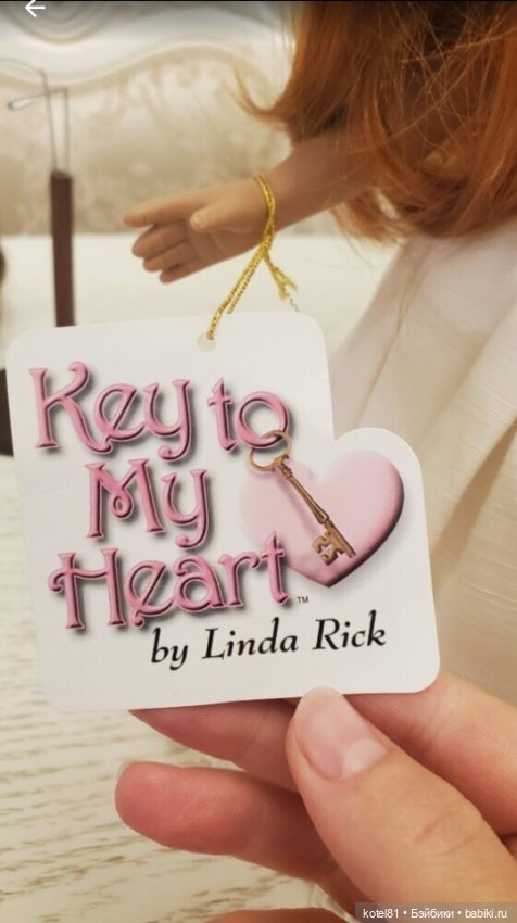 Linda Rick кукла виниловая коллекционная (фото 5)