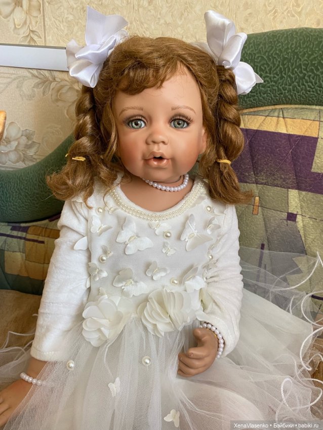 Фарфоровая кукла Monika Levenig (фото 2)