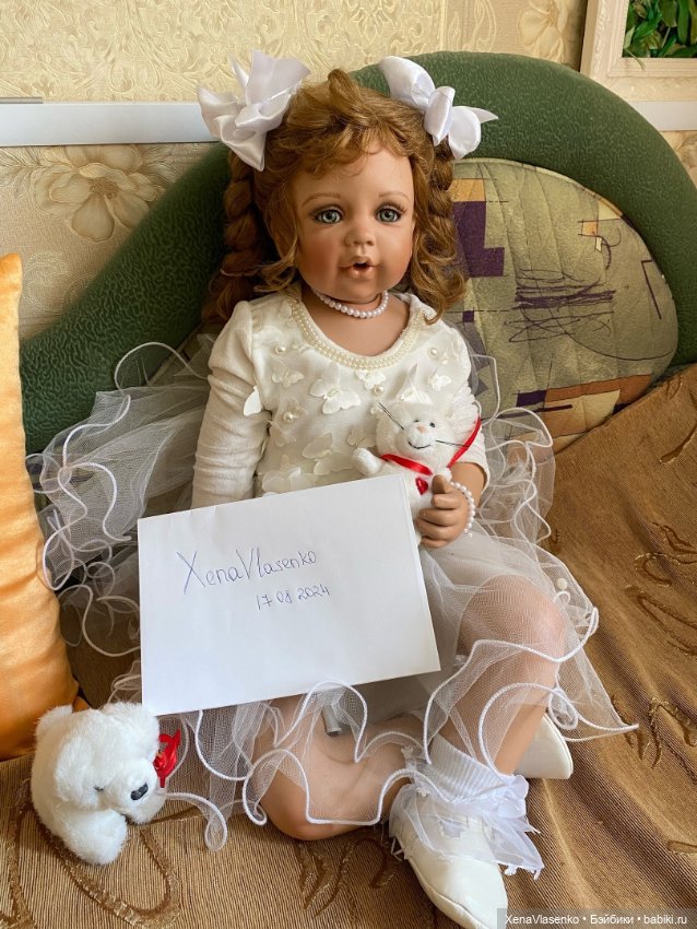 Фарфоровая кукла Monika Levenig (фото 8)