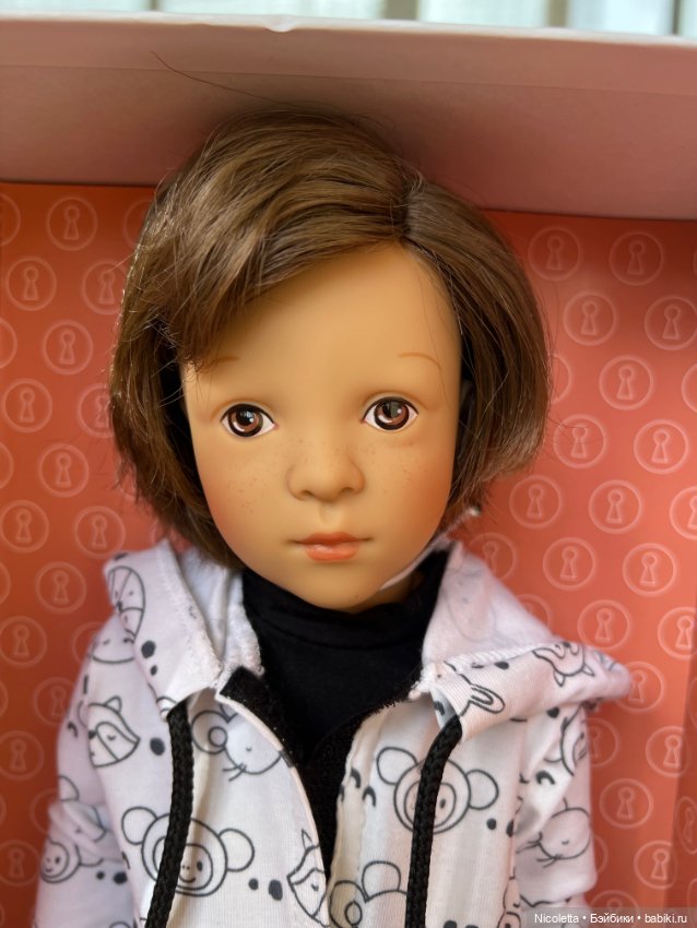 Интеллигентный мальчик Чарльз. Финуш Pettitcolin.Silviya Natterer (фото 5)