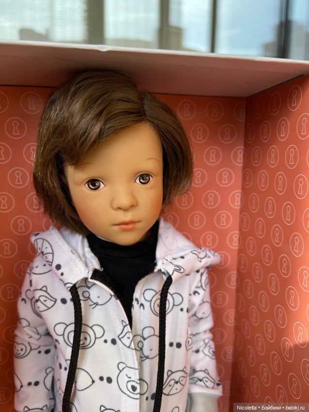 Интеллигентный мальчик Чарльз. Финуш Pettitcolin.Silviya Natterer (фото 4)