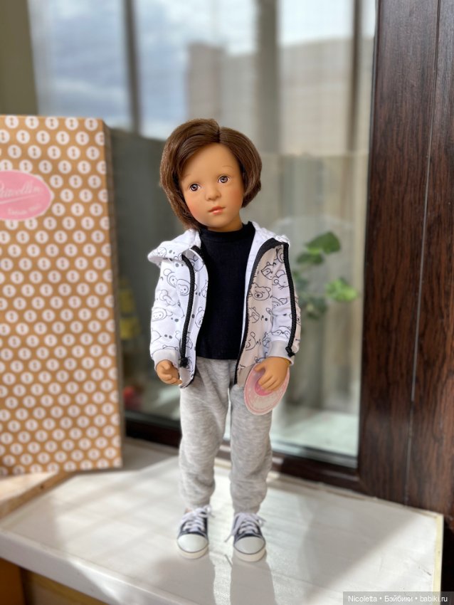 Интеллигентный мальчик Чарльз. Финуш Pettitcolin.Silviya Natterer (фото 6)