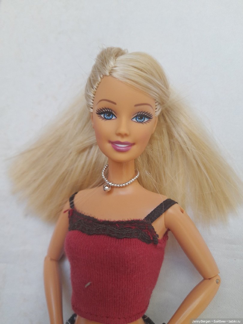 Барби шарнирная из 2000-х (фото 5)