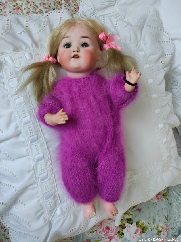 Малюточка Хойбах 320 — Антикварные куклы (фото 2)