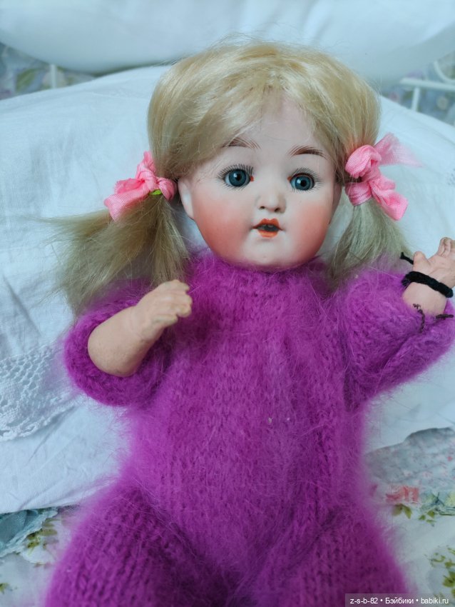 Малюточка Хойбах 320 — Антикварные куклы (фото 7)