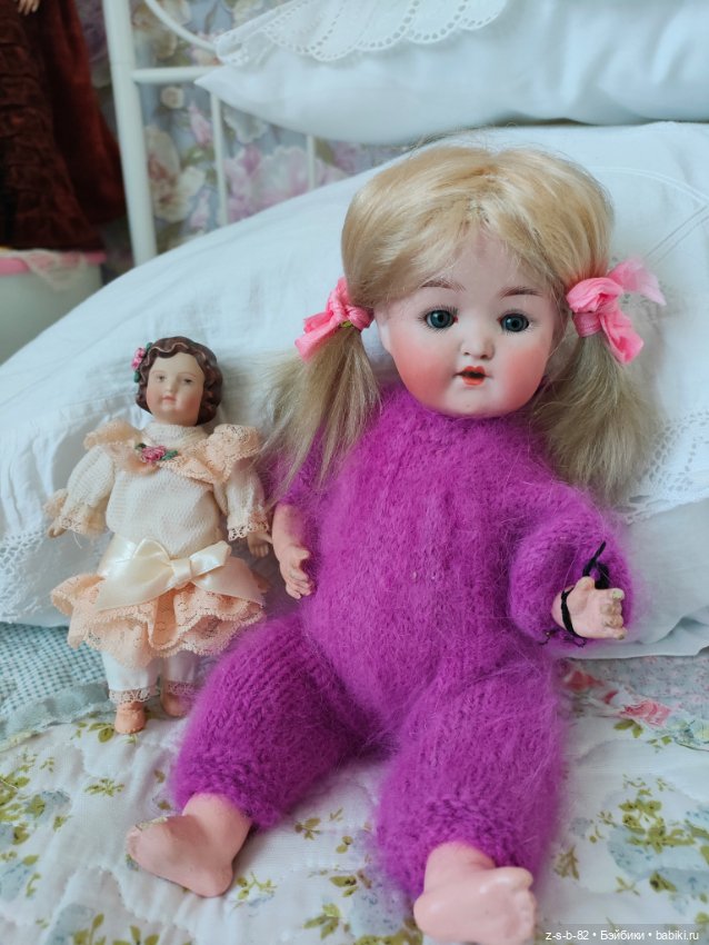 Малюточка Хойбах 320 — Антикварные куклы (фото 8)