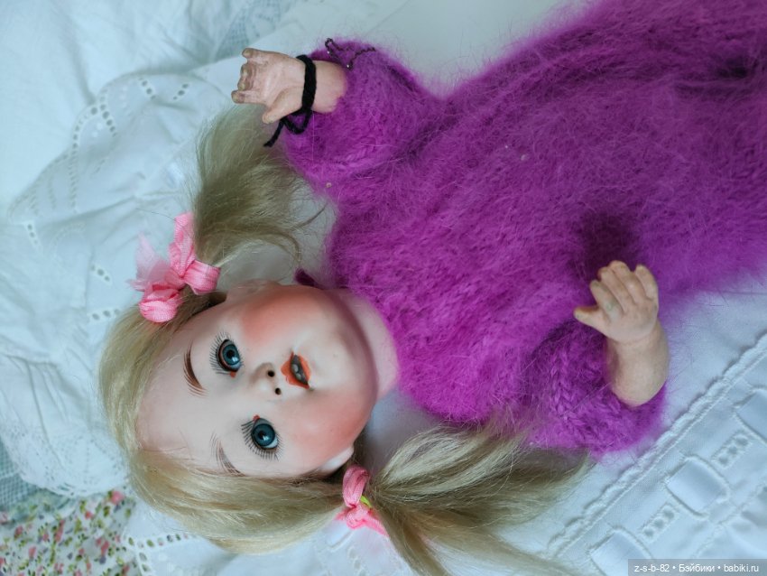 Малюточка Хойбах 320 — Антикварные куклы