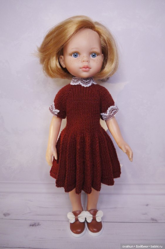 Школьное платье с коротким рукавом и туфли для куклы Paola Reina 32-34 см (фото 4)