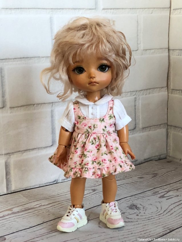 Лот - 6000₽ Одежда для Lati Yellow и подобным (фото 4)