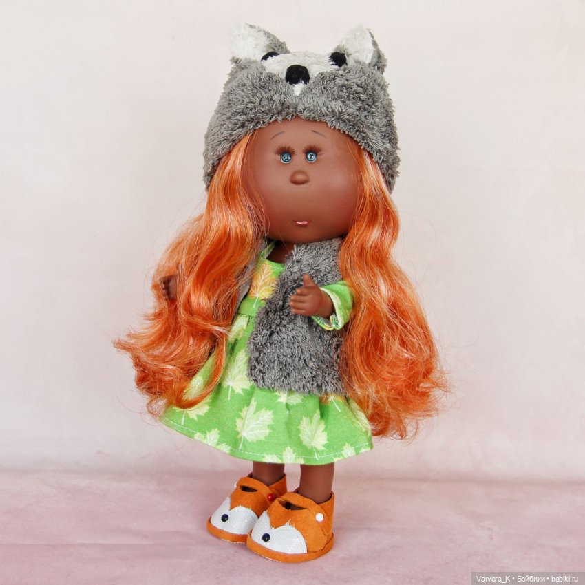 Nines D Onil кукла Мия мулатка с рыжими волосами, 30 см (фото 2)