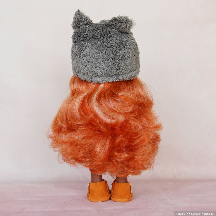 Nines D Onil кукла Мия мулатка с рыжими волосами, 30 см (фото 3)