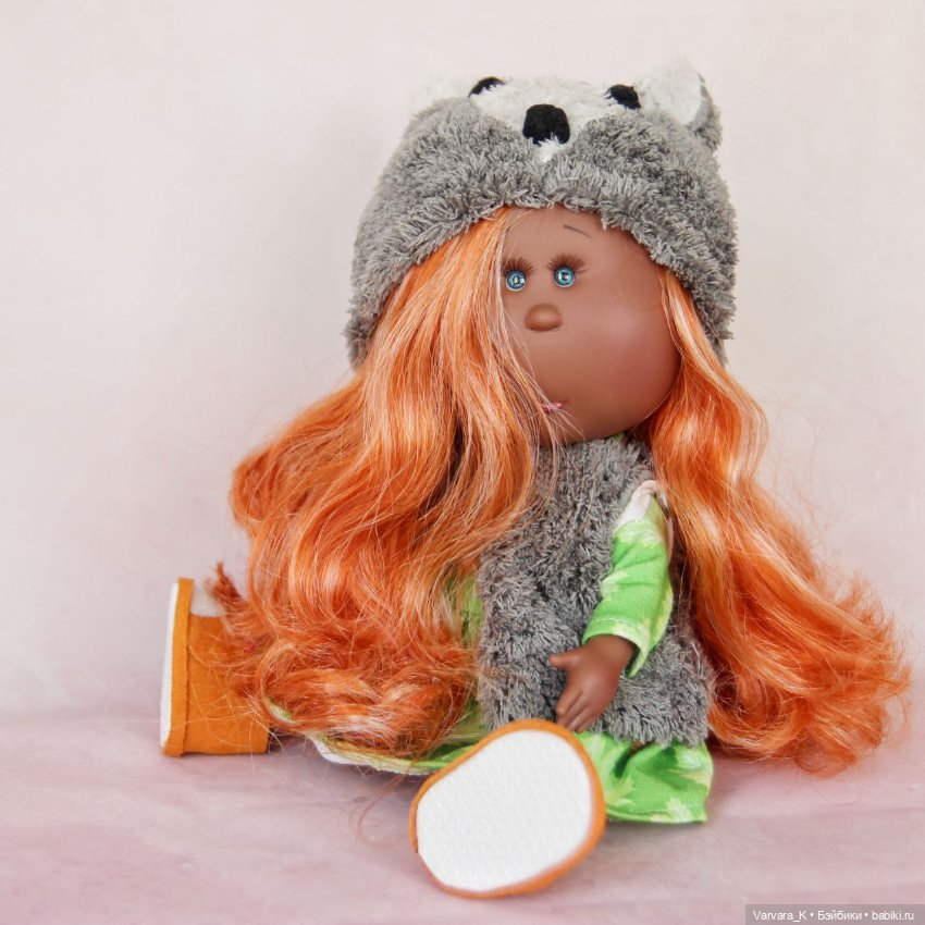 Nines D Onil кукла Мия мулатка с рыжими волосами, 30 см (фото 6)