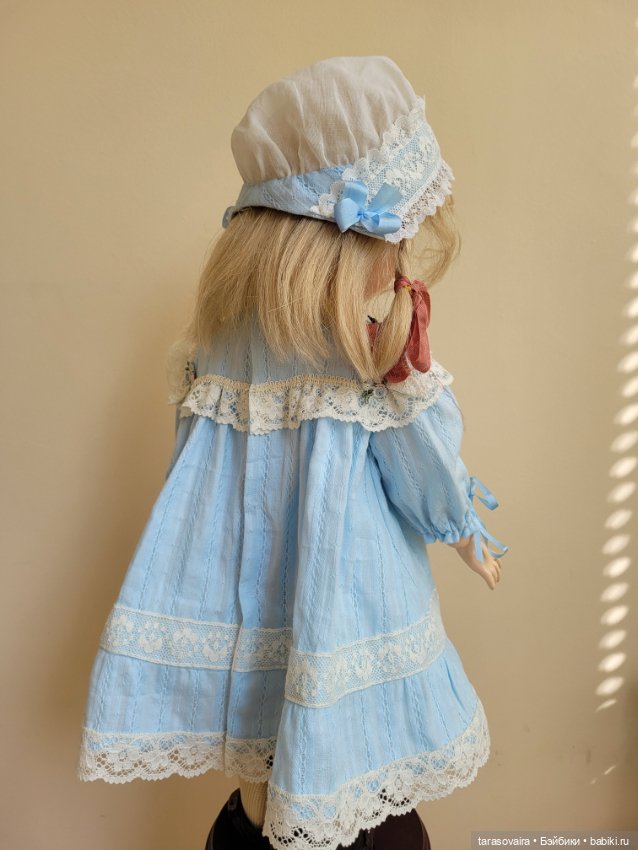 Платье и чепчик для куклы 45-47 см (фото 3)