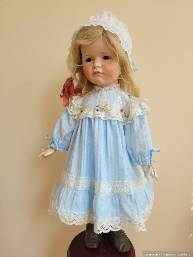 Платье и чепчик для куклы 45-47 см (фото 4)