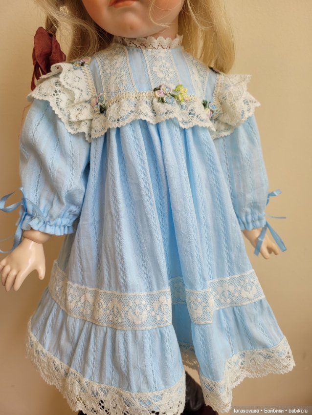 Платье и чепчик для куклы 45-47 см (фото 5)