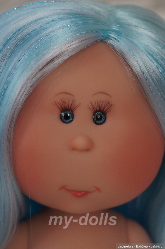 Мия с голубыми волосами#2 (фото 3)