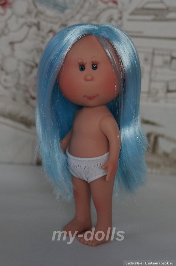 Мия с голубыми волосами#1 (фото 3)