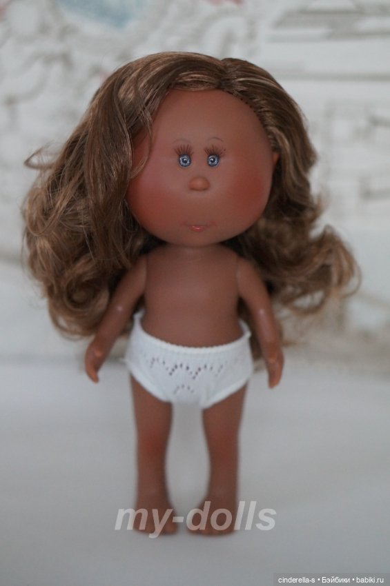 Мия мулатка с мелированными волосами#2