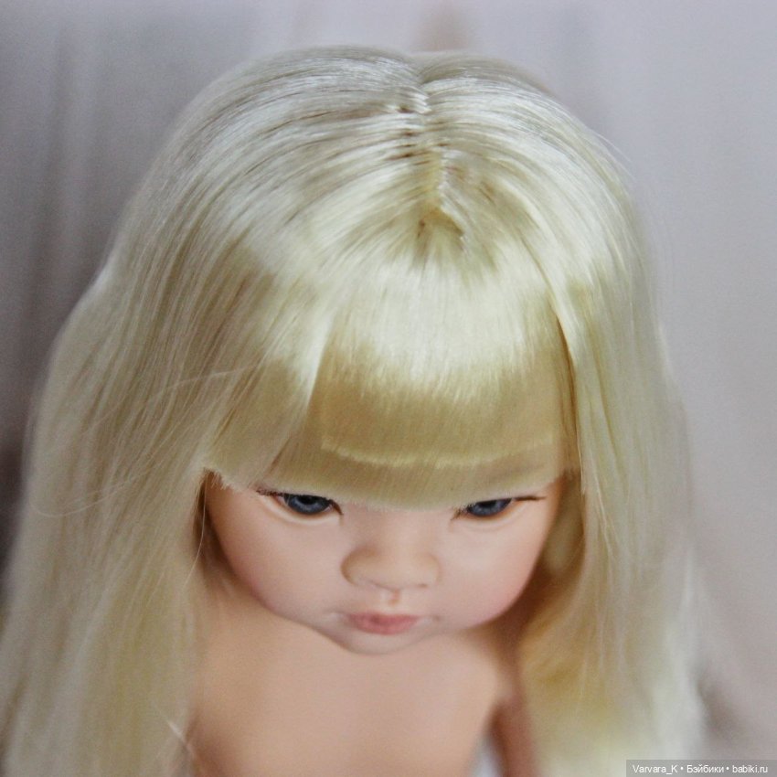 Paola Reina кукла Маника, платиновые волосы, № 1, 32 см, арт 14833 (фото 3)