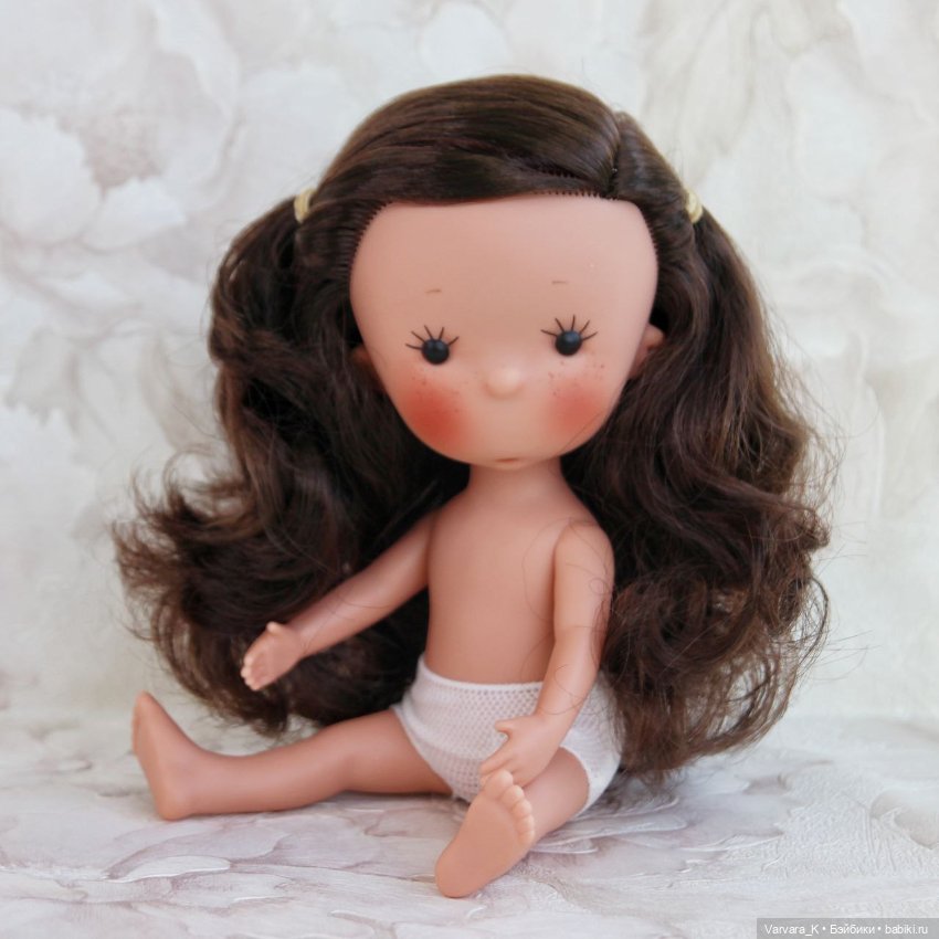 Llorens, Miss Minis, малышка с каштановыми волосами, 26 см (фото 3)