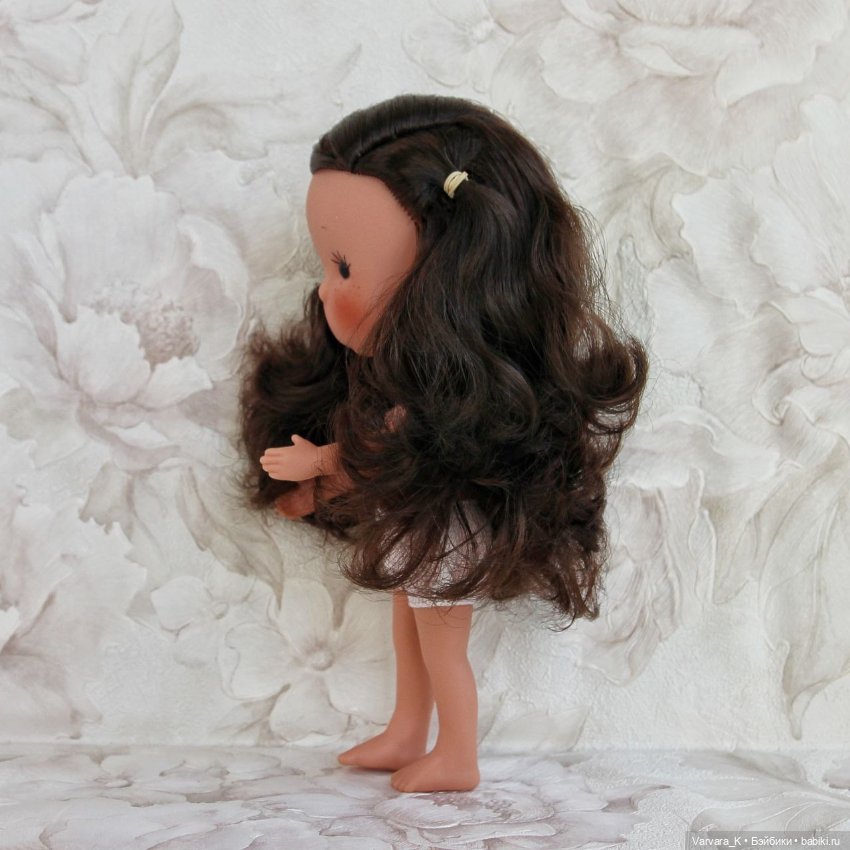 Llorens, Miss Minis, малышка с каштановыми волосами, 26 см (фото 5)