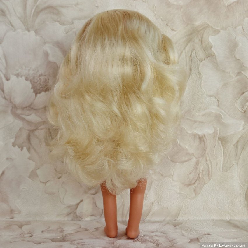 Llorens, Miss Minis, платиновая блондинка, 26 см (фото 6)