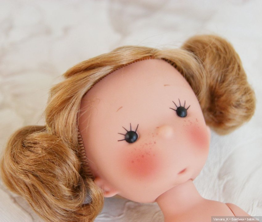 Llorens, Miss Minis, малышка с медовыми хвостиками, 26 см (фото 7)