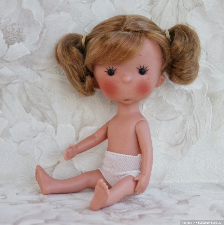 Llorens, Miss Minis, малышка с медовыми хвостиками, 26 см (фото 2)