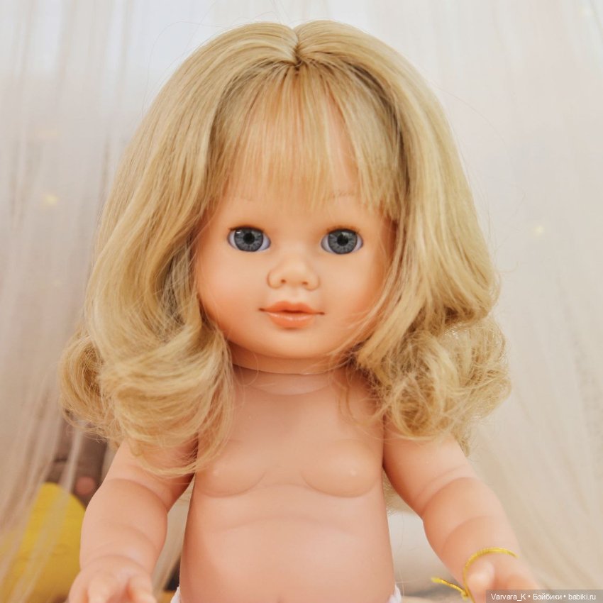 Carmen Gonzalez, кукла - малышка Сели блондинка, 26 см (фото 2)
