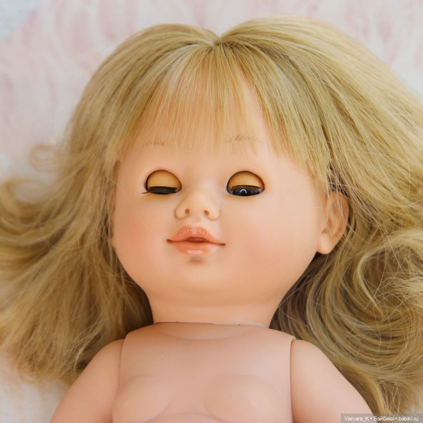 Carmen Gonzalez, кукла - малышка Сели блондинка, 26 см (фото 10)