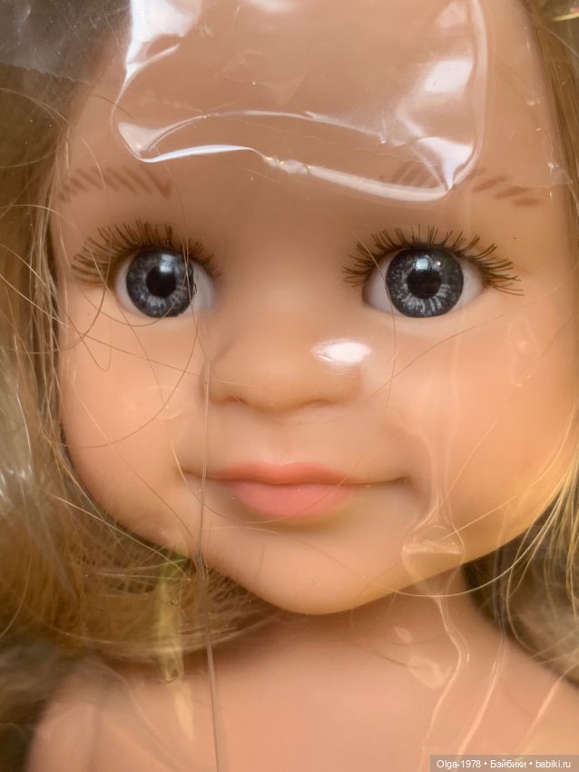 Клео с сережками 2018 год (фото 5)