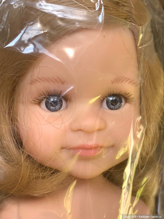 Клео с сережками 2018 год (фото 4)