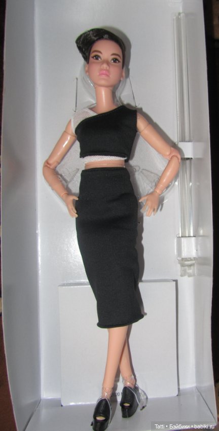 Куколка Барби Азиатка Лукс (4)