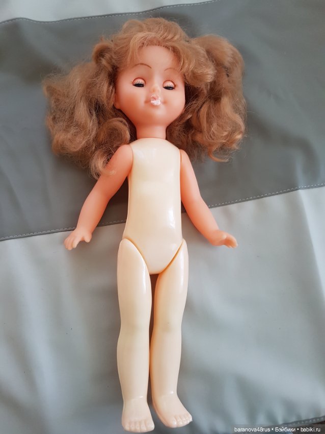 Кукла СССР с длинными шикарными волосами с родным макияжем в отличном состоянии (фото 8)