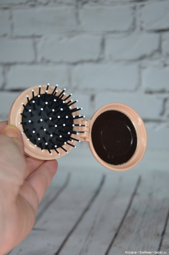 Фирменная расческа-зеркало от Паола Рейна (фото 2)