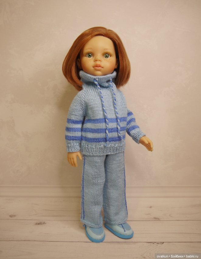 Спортивный костюм с брючками для куклы Paola Reina 32-34 см (фото 3)