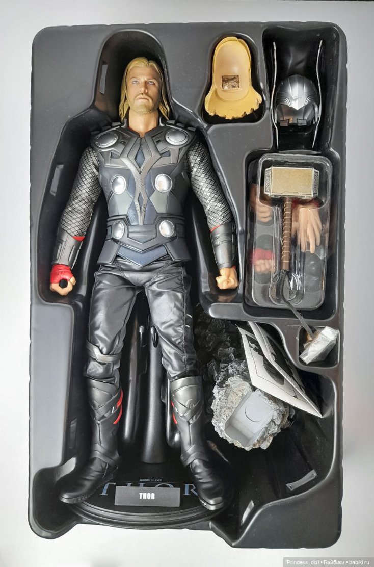 Thor от Hot Toys — Шарнирные куклы (не BJD) (фото 3)