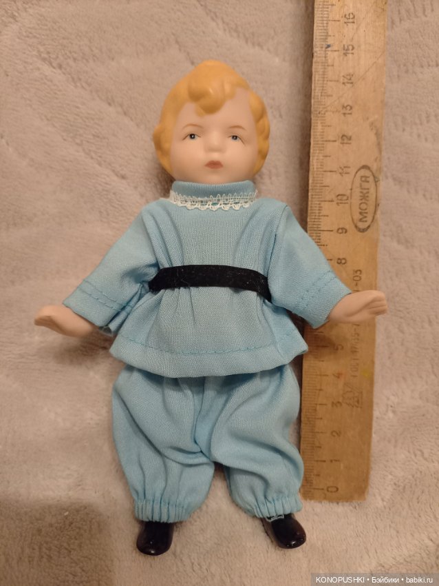 Куколка фарфоровая, керамическая 14см