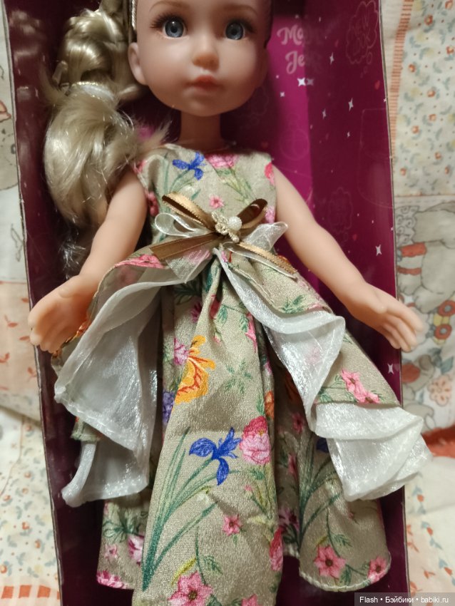 Подружка блондинка 32 см винил (фото 4)